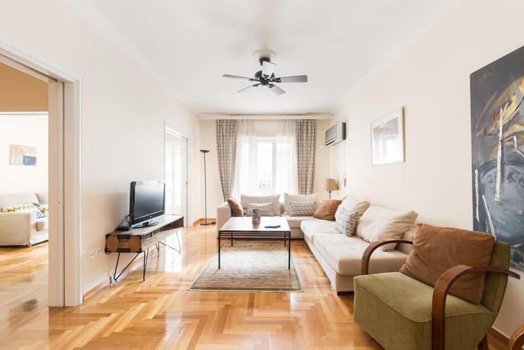 Irodotou Grand Apartment Atenas Exterior foto